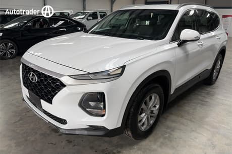 White 2018 Hyundai Santa FE Wagon Active Crdi (Awd)