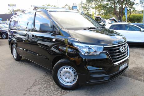 Black 2019 Hyundai Iload Crew Van Crew 6S Liftback