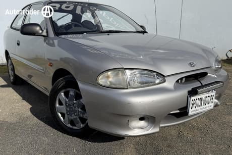 Silver 1998 Hyundai Excel Hatch GX