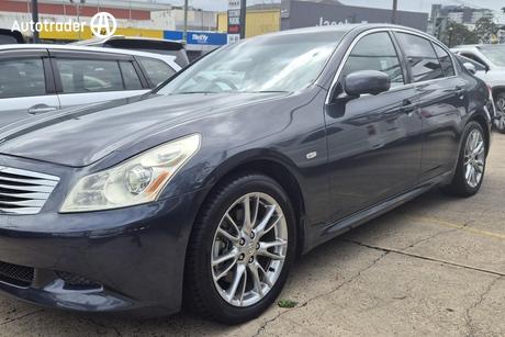 Grey 2006 Nissan Skyline Sedan 350Gt Type Sp