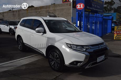 White 2021 Mitsubishi Outlander Wagon Ls 7 Seat (2Wd)