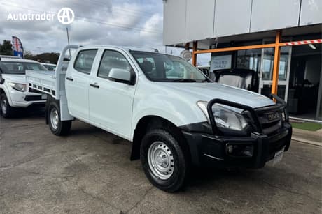 White 2018 Isuzu D-MAX Crew Cab Chassis Sx (4X4)