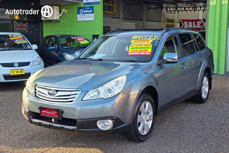 Green 2011 Subaru Outback Wagon 2.5I Premium (Sat-Nav)