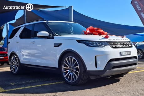 White 2018 Land Rover Discovery Wagon Sd4 Se (177Kw)