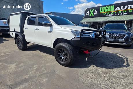 White 2021 Toyota Hilux Double Cab Pick Up Sr5 + Premium Interior (4X4)