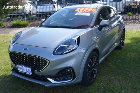 Silver 2023 Ford Puma Hatchback