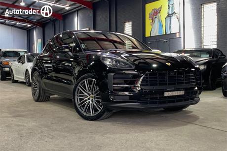 Black 2020 Porsche Macan Wagon S