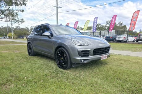 Grey 2015 Porsche Cayenne Wagon Diesel