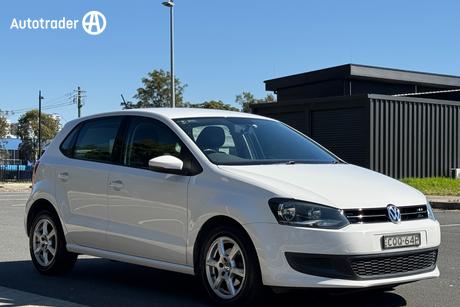 White 2013 Volkswagen Polo Hatchback 77 Tsi Comfortline