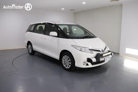 White 2018 Toyota Tarago Wagon Gli
