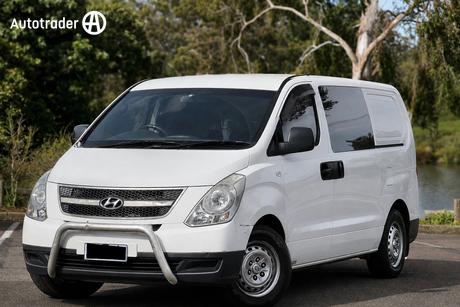 White 2011 Hyundai Iload Van