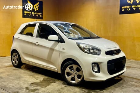 White 2016 Kia Picanto Hatchback Si