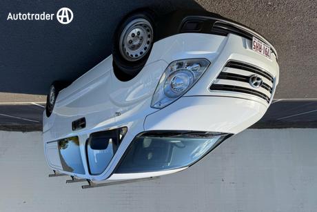 White 2017 Hyundai Iload Van