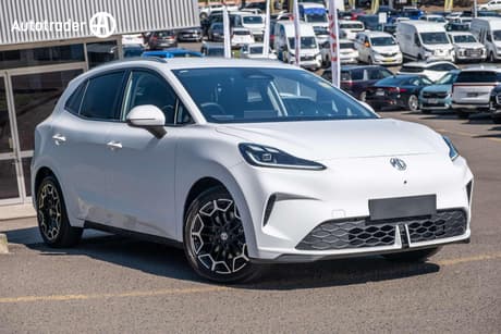 White 2026 MG MG4 Hatchback Essence 64 150Kw