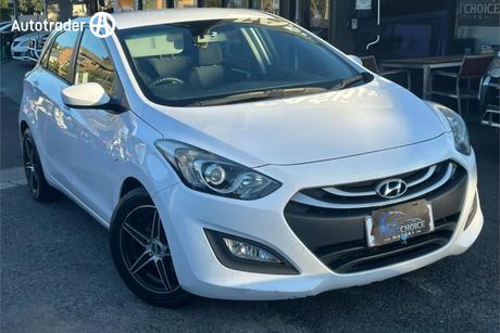 White 2014 Hyundai I30 Hatchback Active