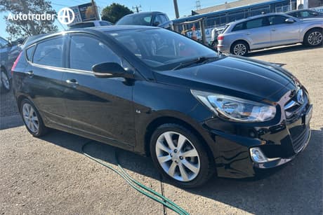 Black 2012 Hyundai Accent Hatchback Premium