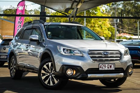 Silver 2017 Subaru Outback Wagon 2.5I Premium