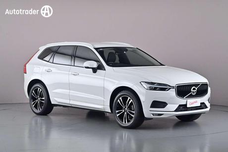 White 2019 Volvo XC60 Wagon T5 Momentum