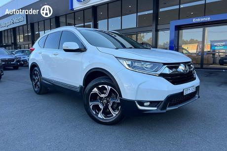 White 2017 Honda CR-V Wagon Vti-S (Awd)