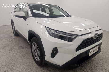 White 2024 Toyota RAV4 SUV