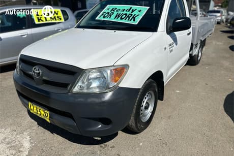 White 2005 Toyota Hilux Cab Chassis Workmate
