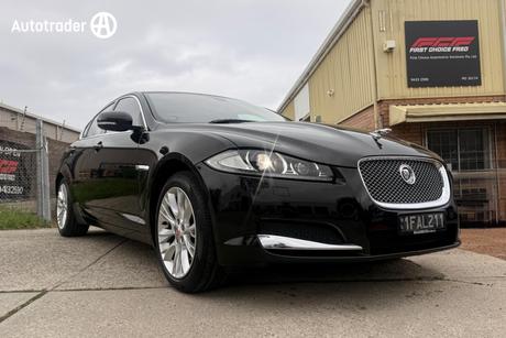 Black 2015 Jaguar XF Sedan R-SPORT