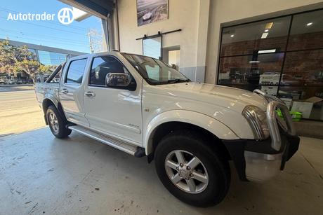 White 2004 Holden Rodeo Crew Cab Pickup Lt