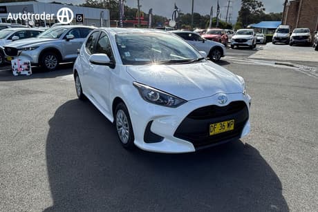 White 2022 Toyota Yaris Hatchback Ascent Sport