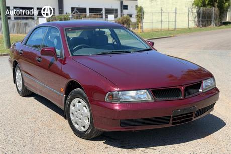 Red 1996 Mitsubishi Magna Sedan Altera