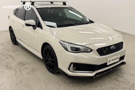 White 2023 Subaru Impreza Hatchback 2.0I-S (Awd)
