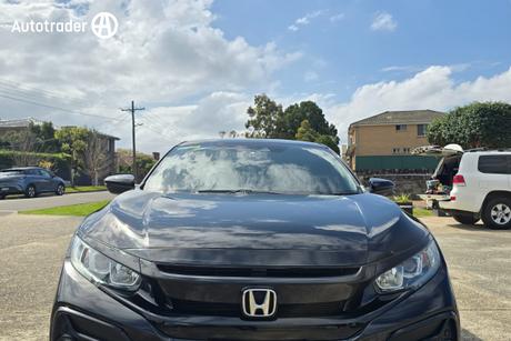 Black 2021 Honda Civic Hatchback Vti-L