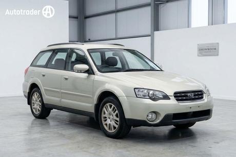 Gold 2004 Subaru Outback SUV 2.5I LUXURY MY04
