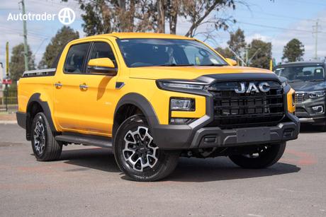 Orange 2026 JAC Hunter Ute Tray PRO 4X4