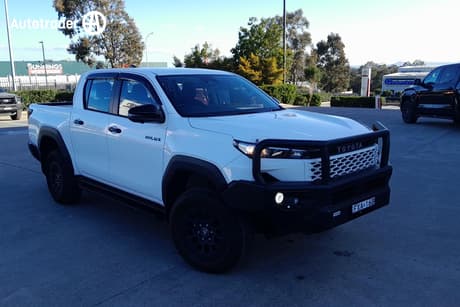 White 2025 Toyota Hilux Ute Tray
