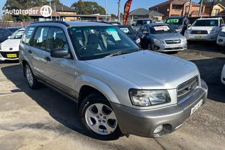 Silver 2004 Subaru Forester Wagon Xs