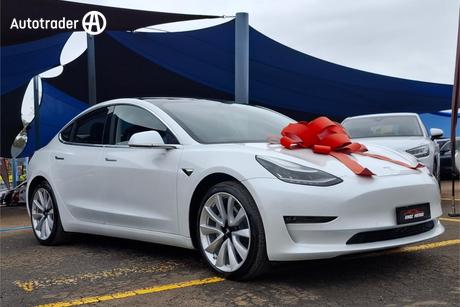 White 2020 Tesla Model 3 Sedan Long Range Awd