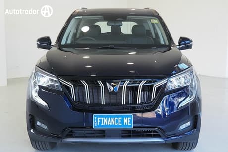 Black 2025 Mahindra XUV700 Wagon Ax7L