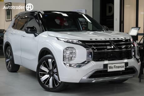 White 2026 Mitsubishi Outlander Wagon Exceed Tourer 5 Seat (Awd)