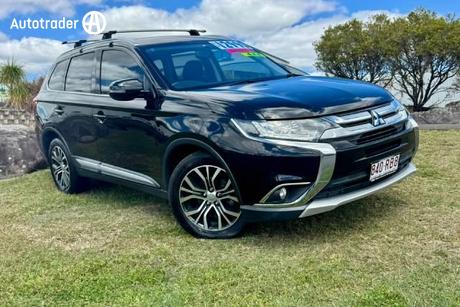 Black 2015 Mitsubishi Outlander Wagon Ls (4X4)