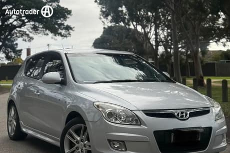 Silver 2010 Hyundai I30 Hatchback Sr