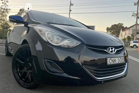 Black 2013 Hyundai Elantra Sedan Active
