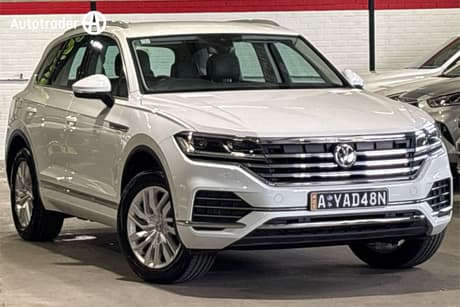 White 2019 Volkswagen Touareg Wagon 190Tdi