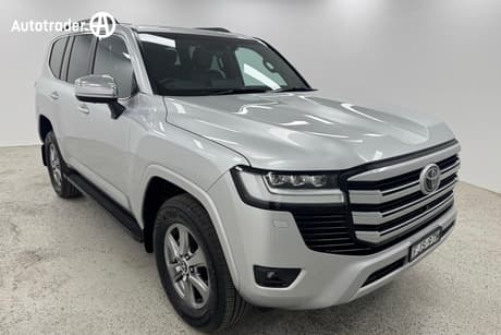 Silver 2024 Toyota Landcruiser Wagon Lc300 Sahara (4X4)