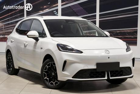 White 2026 MG MG4 Hatchback Essence 64 150Kw