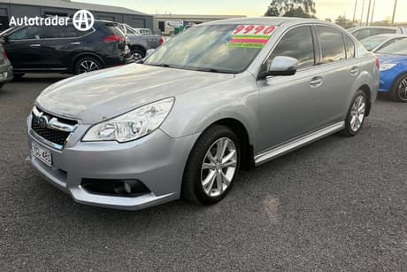 Silver 2014 Subaru Liberty Sedan 2.5I