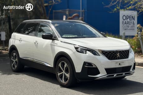 White 2019 Peugeot 5008 Wagon Gt Line