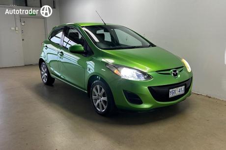 Green 2010 Mazda 2 Hatchback Maxx