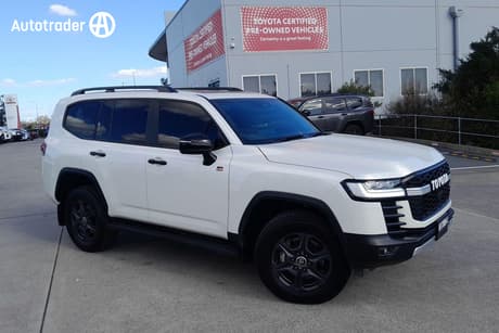 White 2025 Toyota Landcruiser Wagon Lc300 Gr-S (4X4)