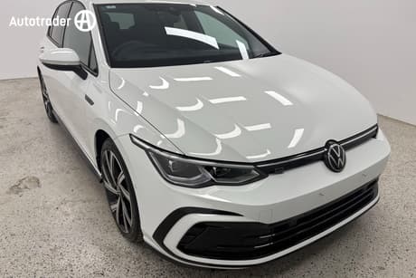 White 2024 Volkswagen Golf Hatchback 110Tsi R-Line