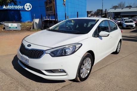 White 2016 Kia Cerato Sedan S Premium